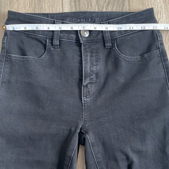 American Eagle Hi-Rise Black Jeggings - Picture 6 of 10